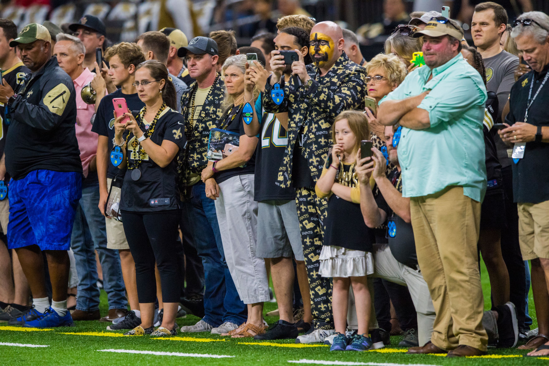 saintsbucs.091018.005.JPG